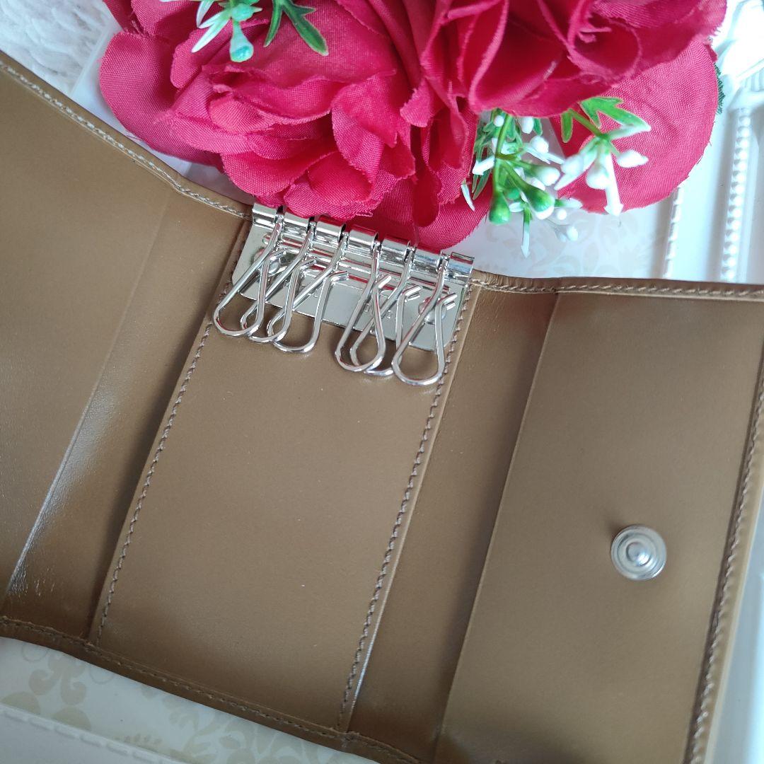 新品　未使用　PRADA　プラダ　 レザー　キーケース 正規品