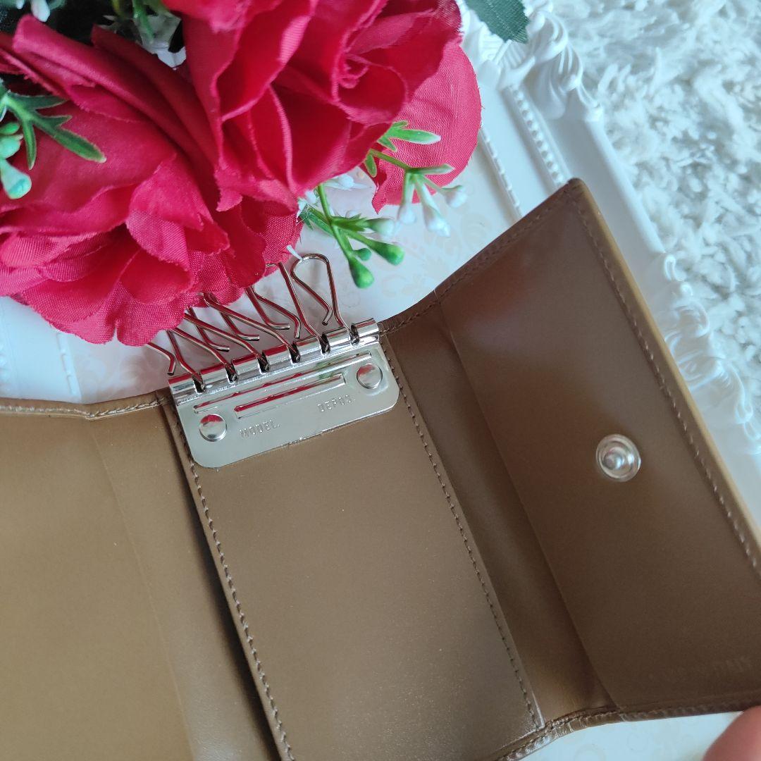 新品　未使用　PRADA　プラダ　 レザー　キーケース 正規品