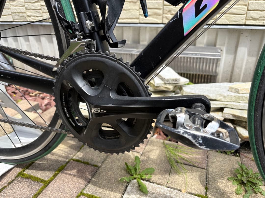 GIANT ロードバイク マットブラック Shimano 105