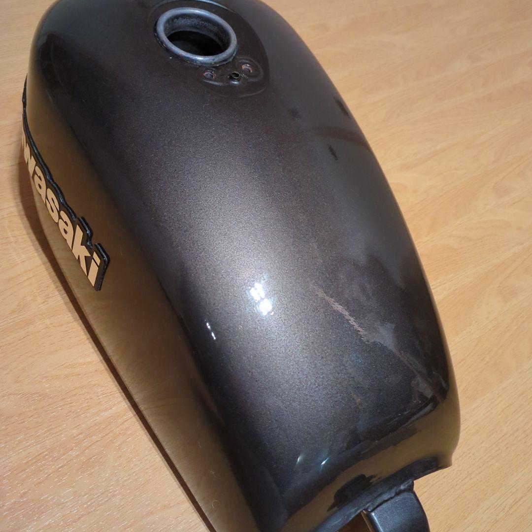 250TR ガソリンタンク