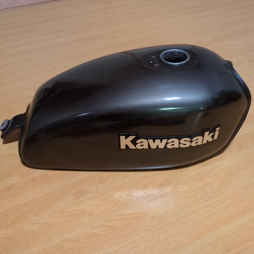 250TR ガソリンタンク