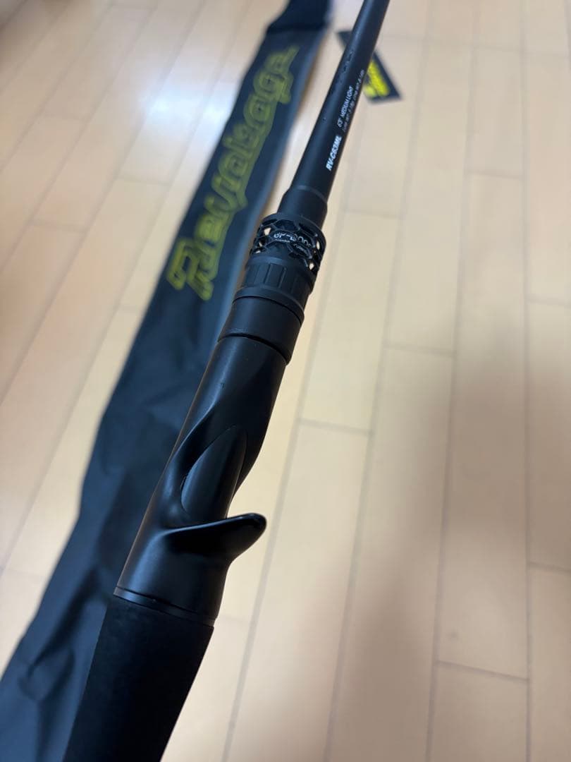 リボルテージ　RV-C63ML 美品