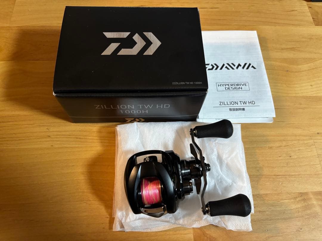 DAIWA 22ジリオン TW HD 1000H 超美品　SLPハンドル