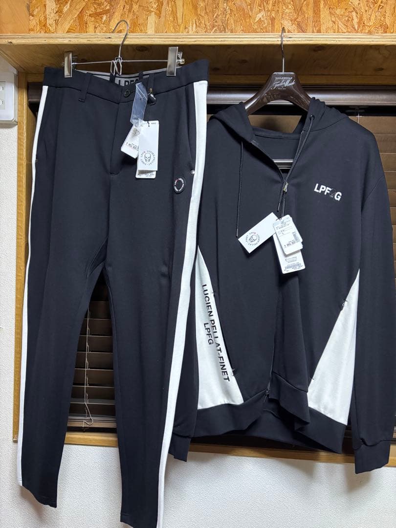 新品タグ付き！　LPFG スカルプリント ジャケット パンツセットアップ