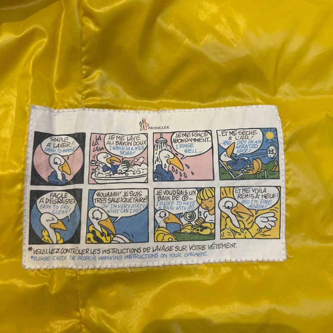 美品MONCLER ダウンベストレディース