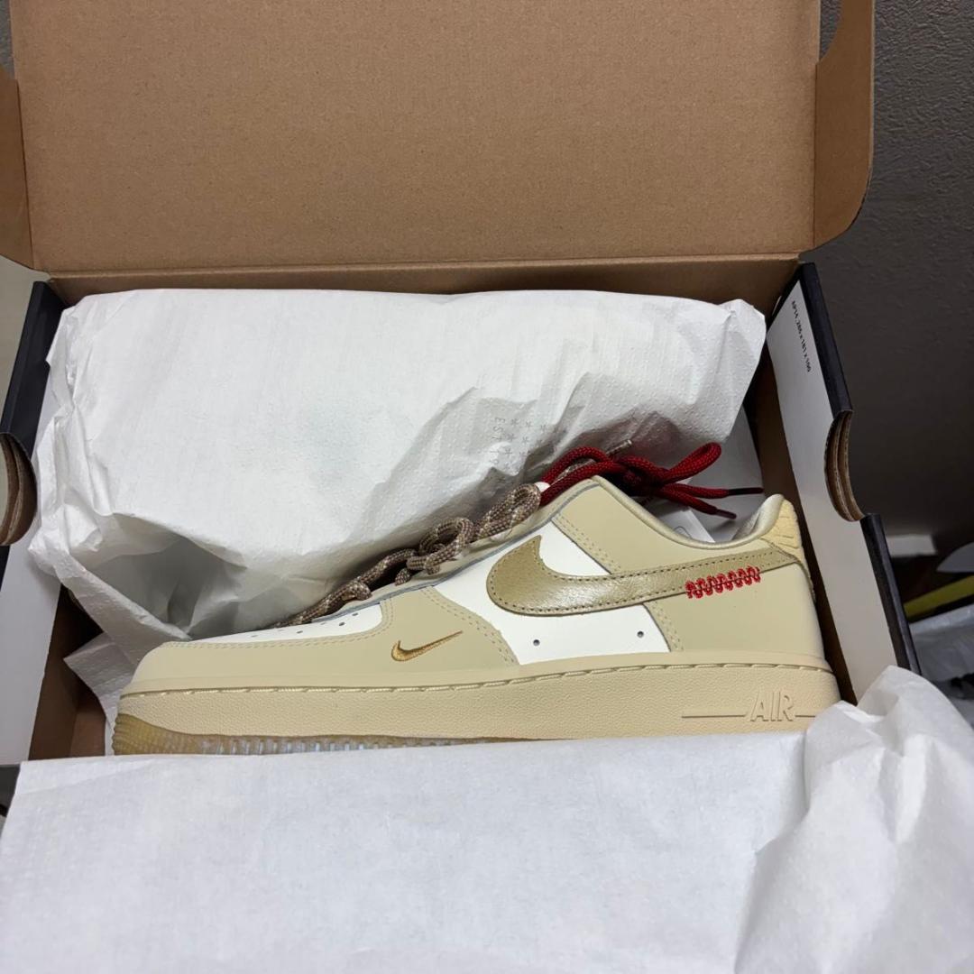 【新品】NIKE ナイキ W AIR FORCE 1 '07 LX 23.0cm