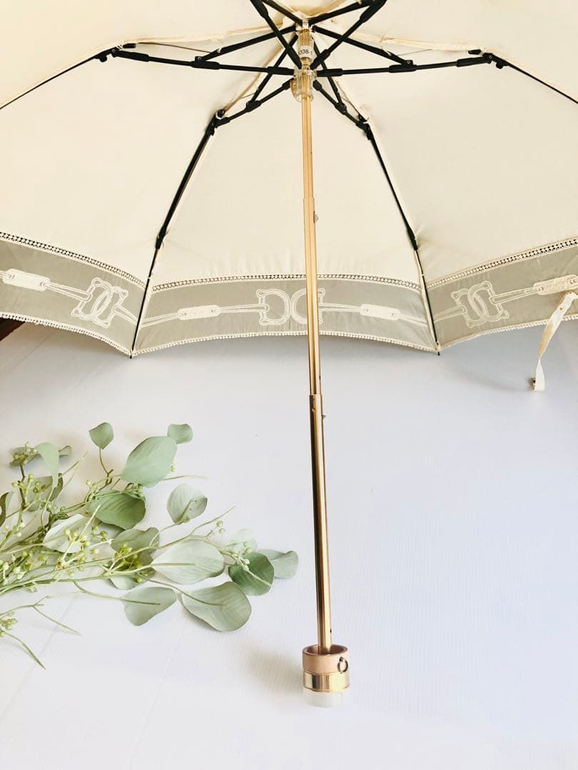 希少美品人気デザイン　CELINE日傘　 縁チュール感透かしマカダム柄