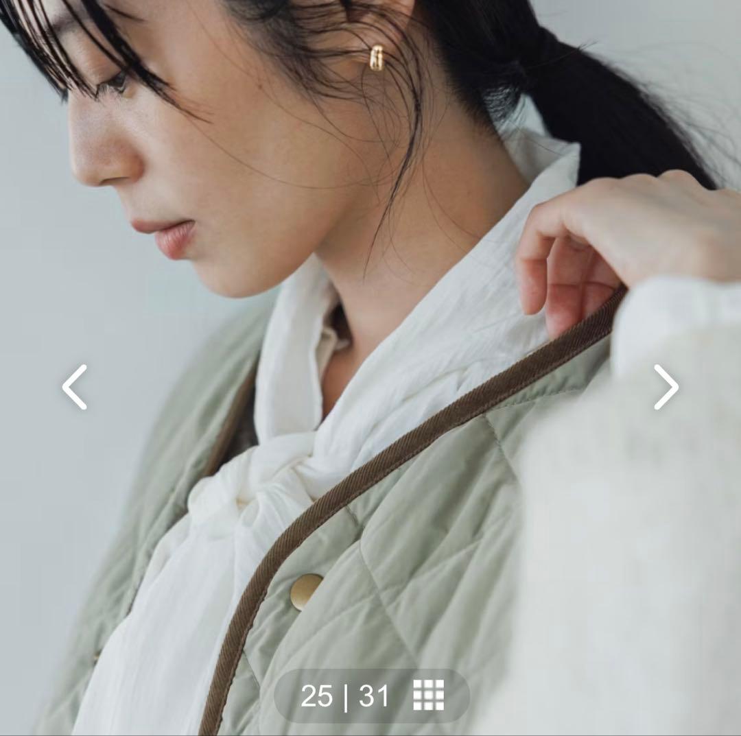 毎日着回したいキルティングベスト　よしいちひろさんコラボ　ライトカーキ　完売品