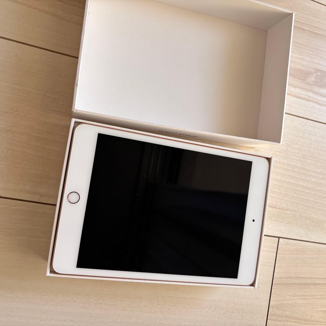 Apple iPad mini5ゴールド 本体　SIMフリー