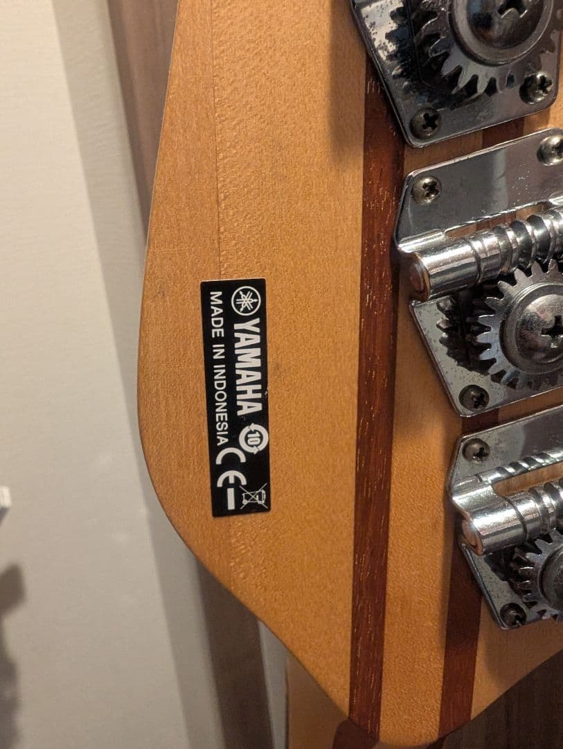 I*除様 Yamaha Broadbass　BB434 エレキベース 改造