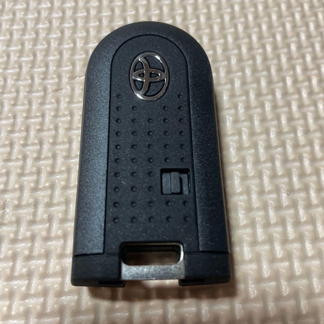 トヨタ 純正　スマートキー　ルーミー　タンク　両側電動　5個