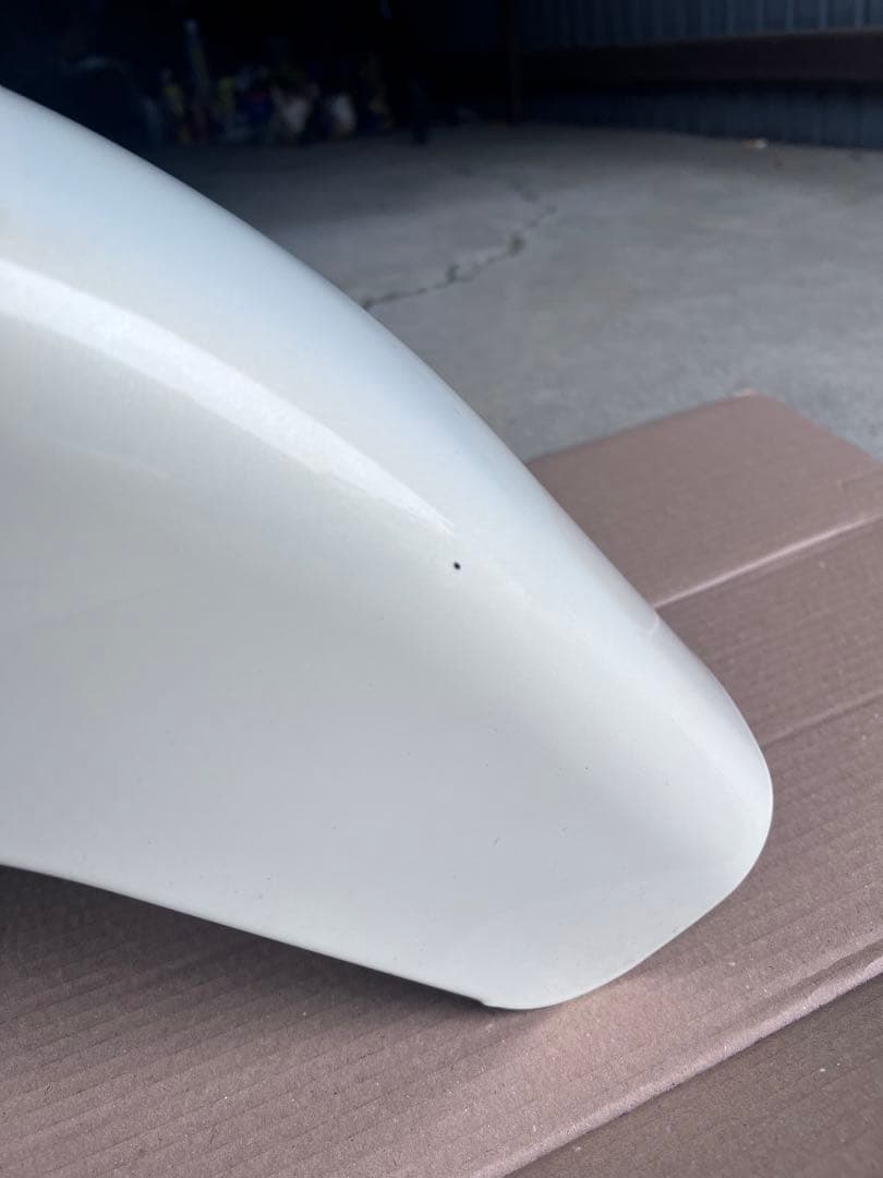 2018年式 FLTRXS 純正フロントフェンダー