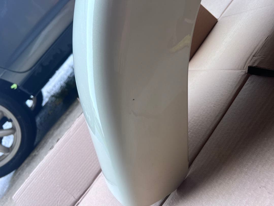 2018年式 FLTRXS 純正フロントフェンダー