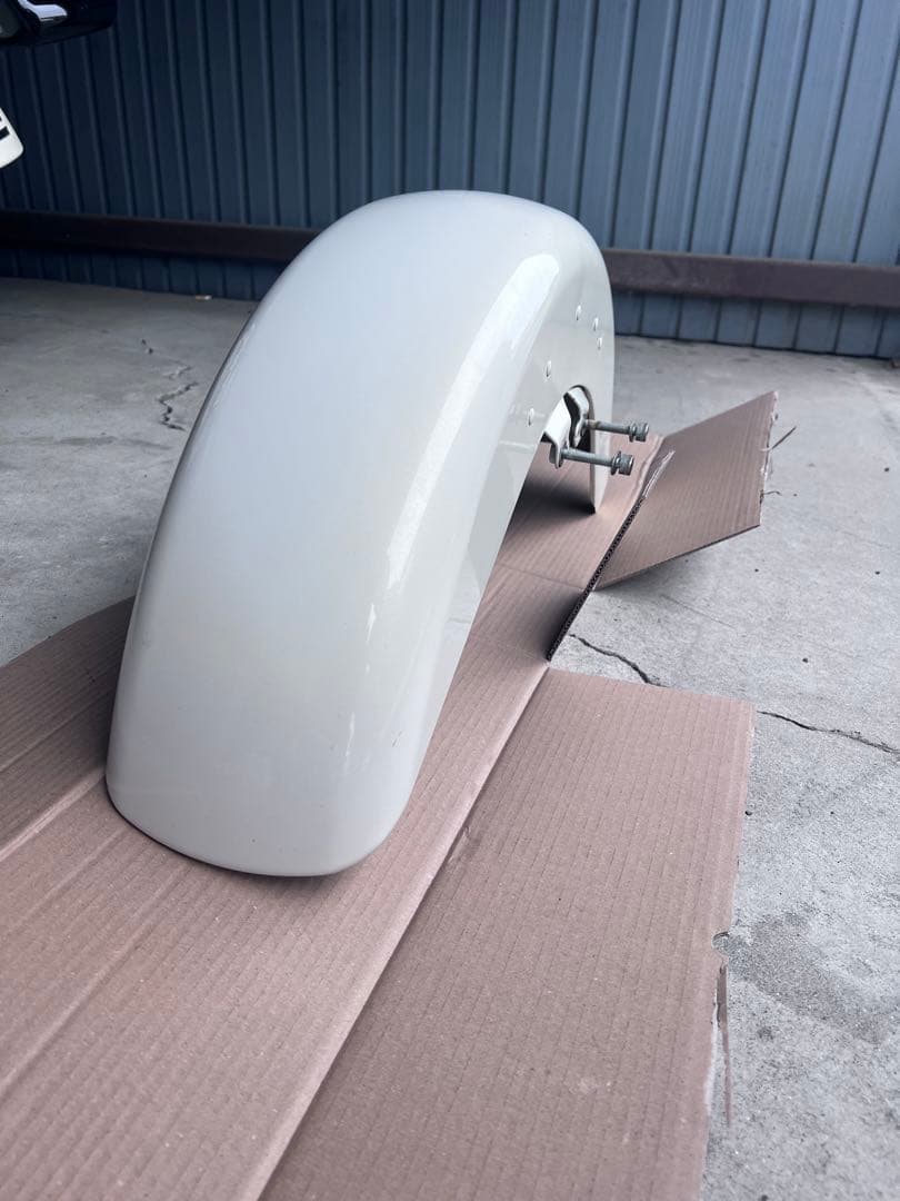 2018年式 FLTRXS 純正フロントフェンダー