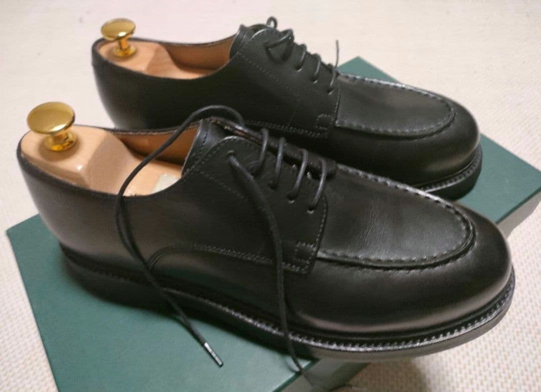 美品　HARROGATE ハロゲイト 黒　UK6 のみ