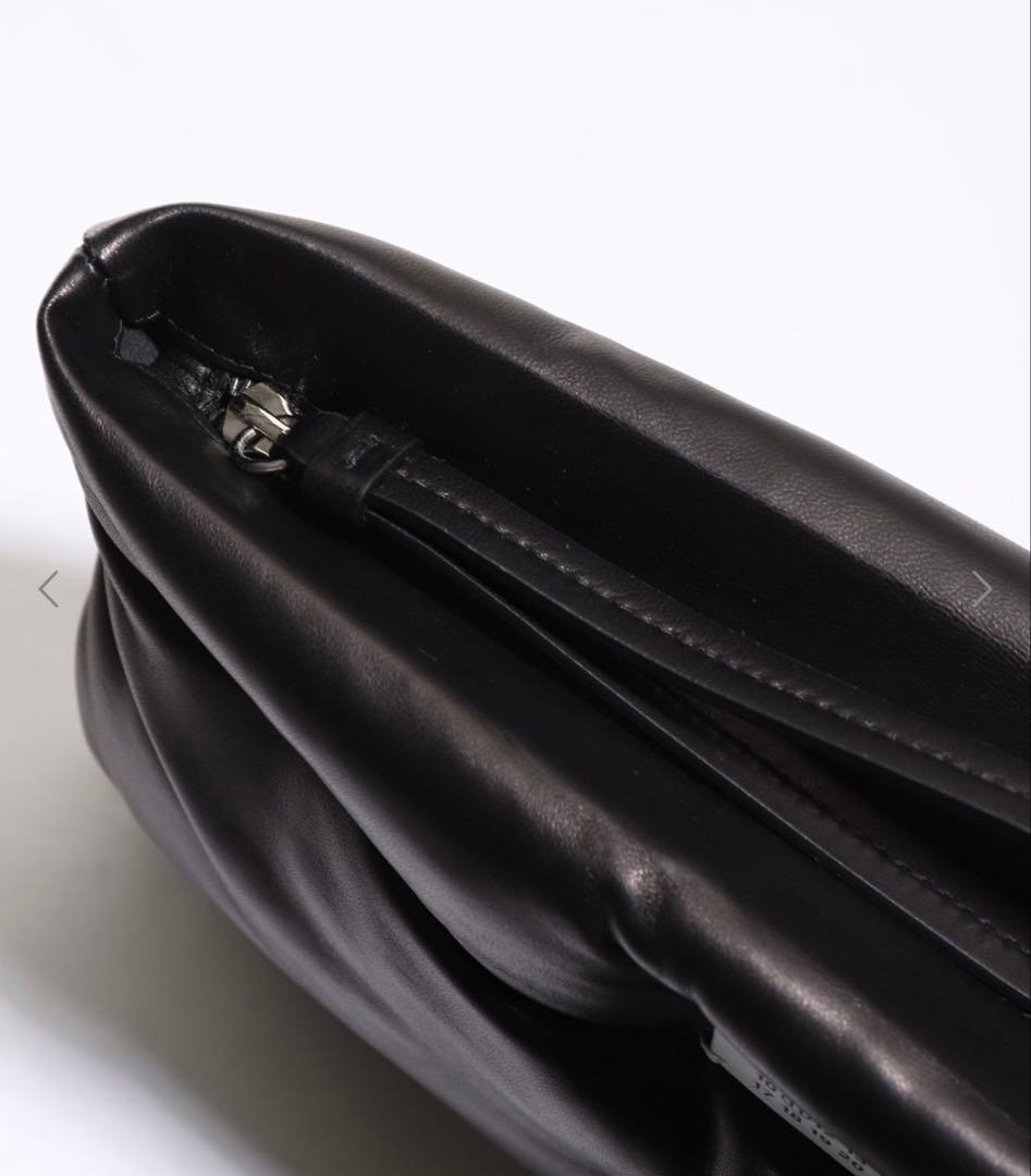 メゾンマルジェラ 11クラッチバッグ グラムス ラム レザー鞄 T8013