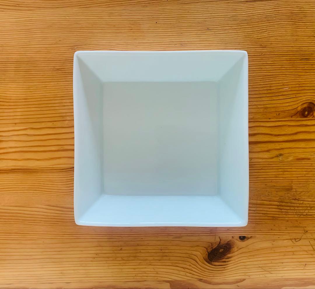 【新品】イ・キジョ　白磁　角皿