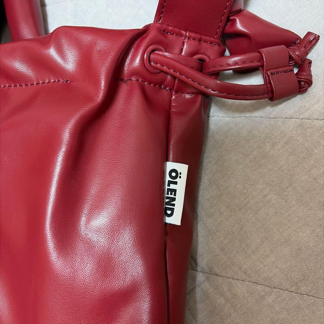 ÖLEND オナヴィーガンレザー　チェリーレッド　Olend