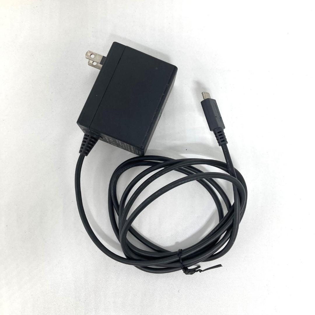 任天堂　ニンテンドー　Nintendo Switch　ネオンブルー・ネオンレッド