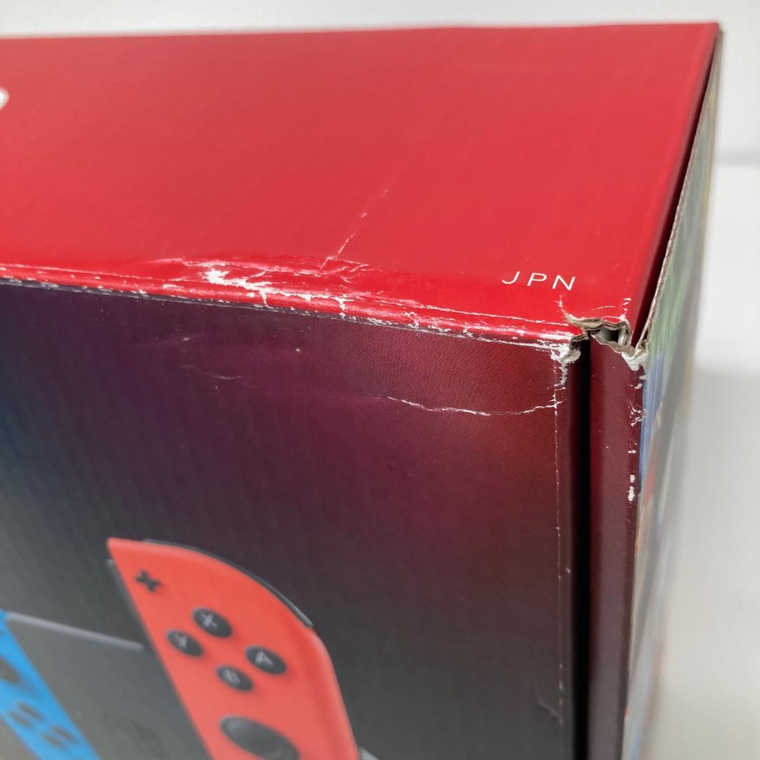 任天堂　ニンテンドー　Nintendo Switch　ネオンブルー・ネオンレッド