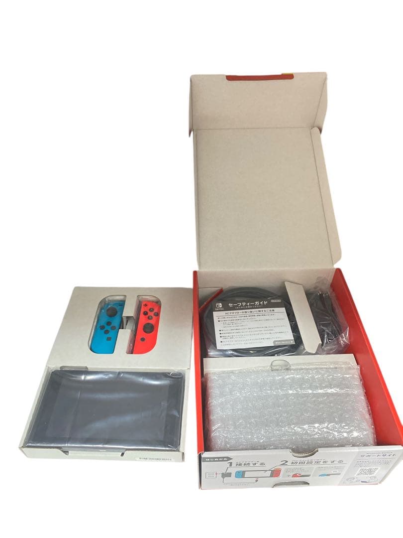 Nintendo switch 新型 バッテリー強化版　中古　極美品