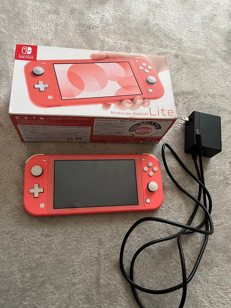 Nintendo Switch Lite コーラルピンク 本体
