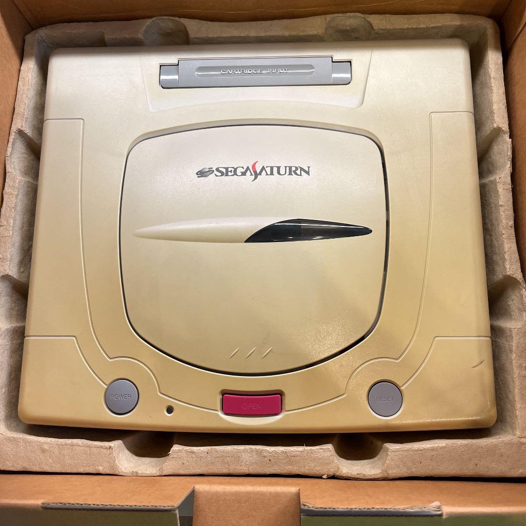 セガサターン HST-0014 ゲーム機本体　箱あり