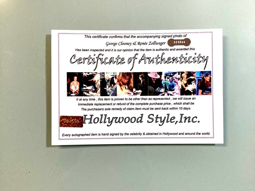ジョージクルーニーとレニー・ゼルウィガー直筆サイン入り超大型写真…
