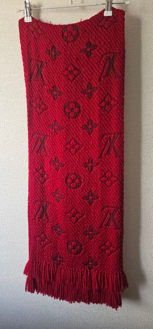 Louis Vuitton レッド マフラー