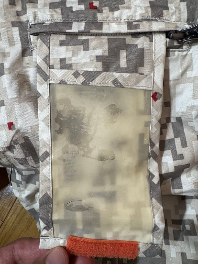 Columbia スノーボードウェアセット（カモフラージュ）