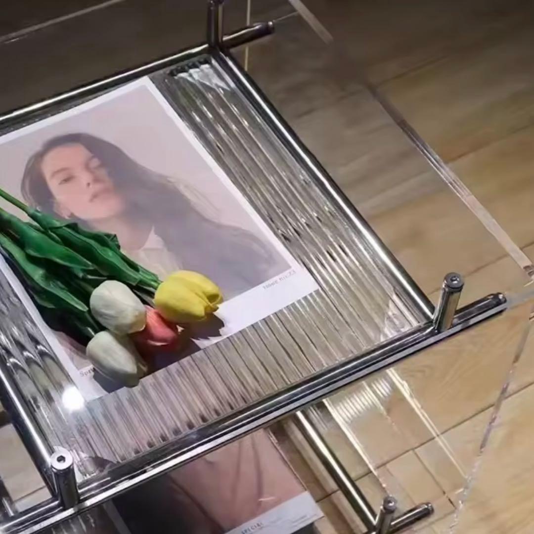 アクリルコーヒーテーブル　サイドテーブル　キャスター付き　モジュール家具 収納