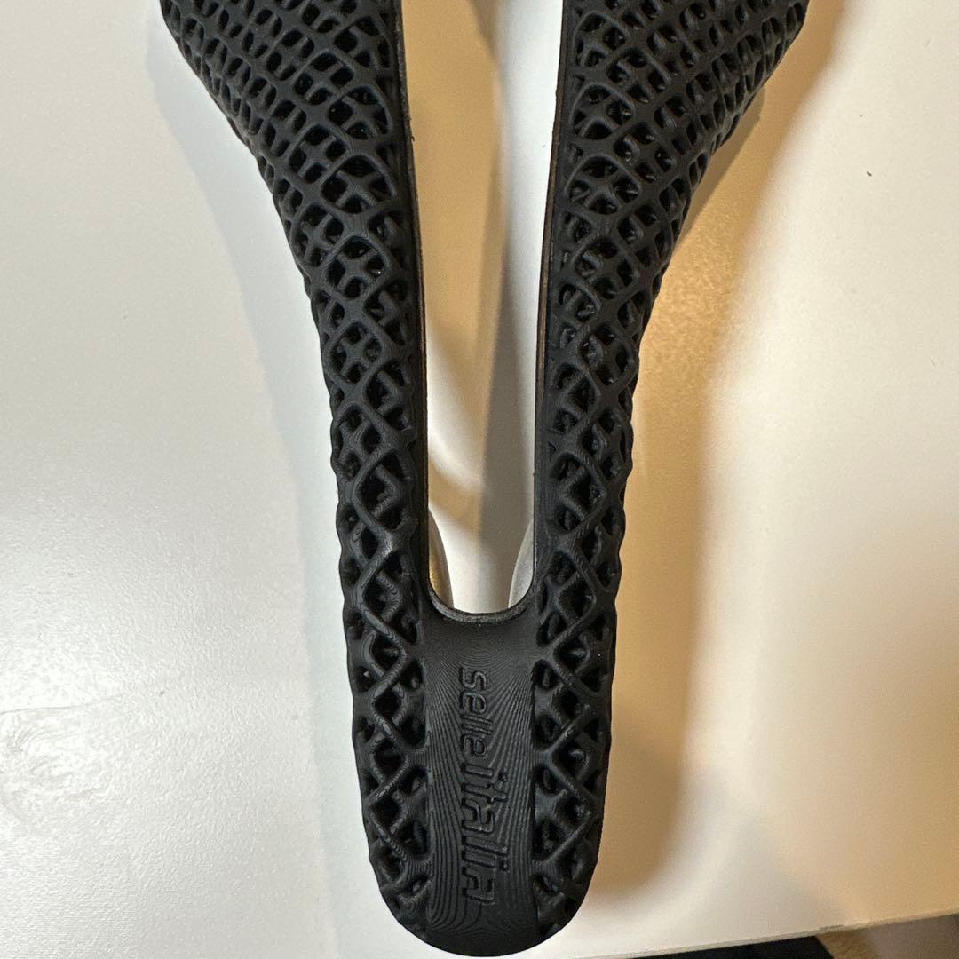 セライタリアSLR BOOST 3D (チタニウム) S3 (130ミリ)サドル