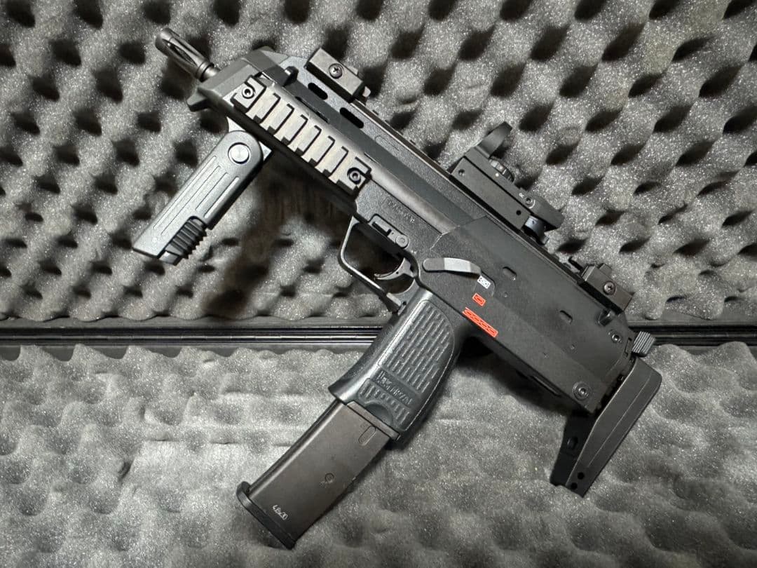 KSC MP7A1(ダットサイト付き) / ガスブローバック