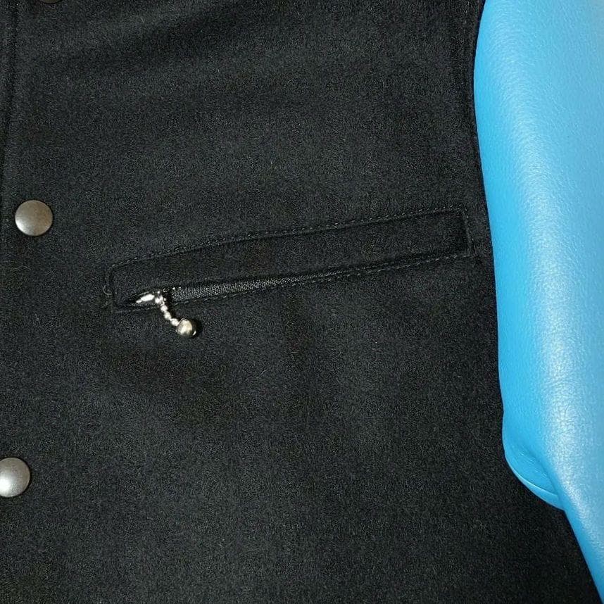 ☆新品☆ コードナンバーエイト【M】スタジャン 牛革 × ウール 黒 × 青