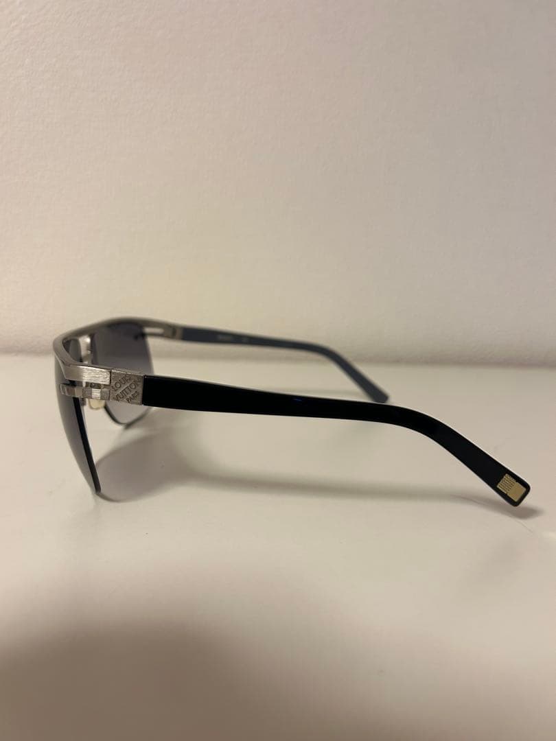 松延LOUIS VUITTON　ルイヴィトン　サングラス