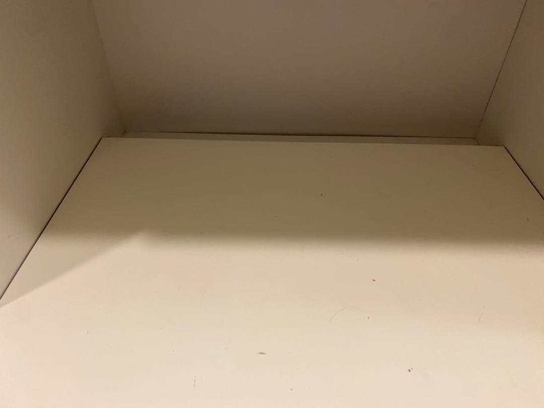 食器棚　幅140cm ホワイト　鏡面