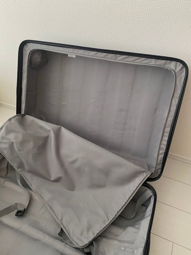 無印良品　キャリーケース　75L