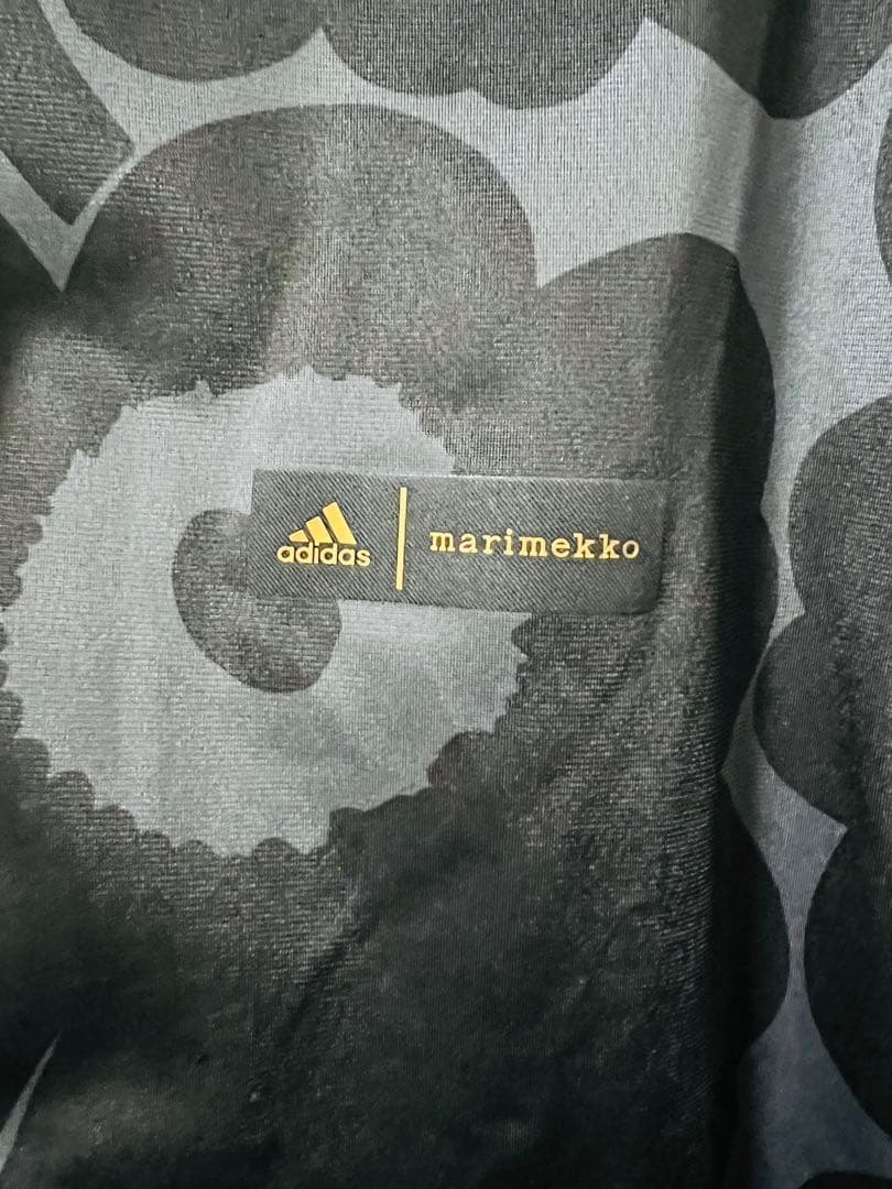 【極美品】アディダスマリメッコジャージセットアップLサイズ