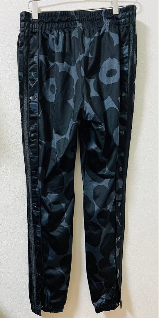 【極美品】アディダスマリメッコジャージセットアップLサイズ