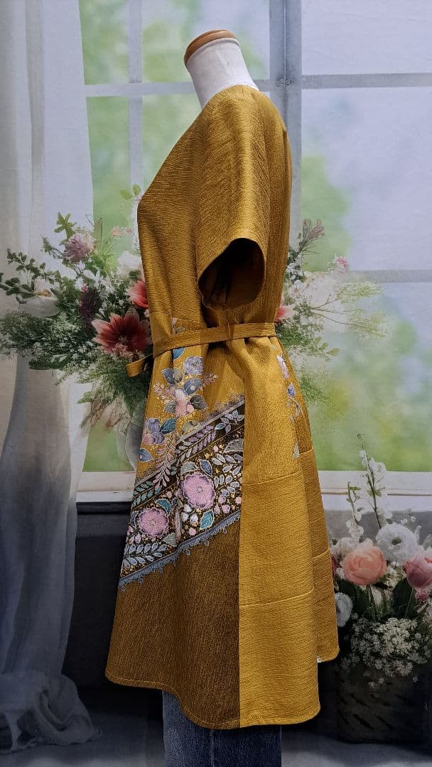 着物　リメイク　ワンピース　チュニック　辻ヶ花　正絹　ハンドメイド