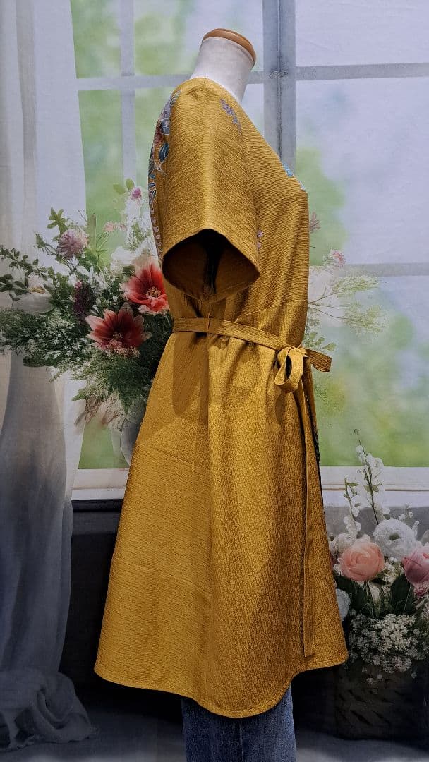 着物　リメイク　ワンピース　チュニック　辻ヶ花　正絹　ハンドメイド