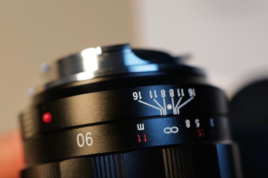 【新品同様】フォクトレンダー　APO-ULTRON 90mm F2 【保証有】