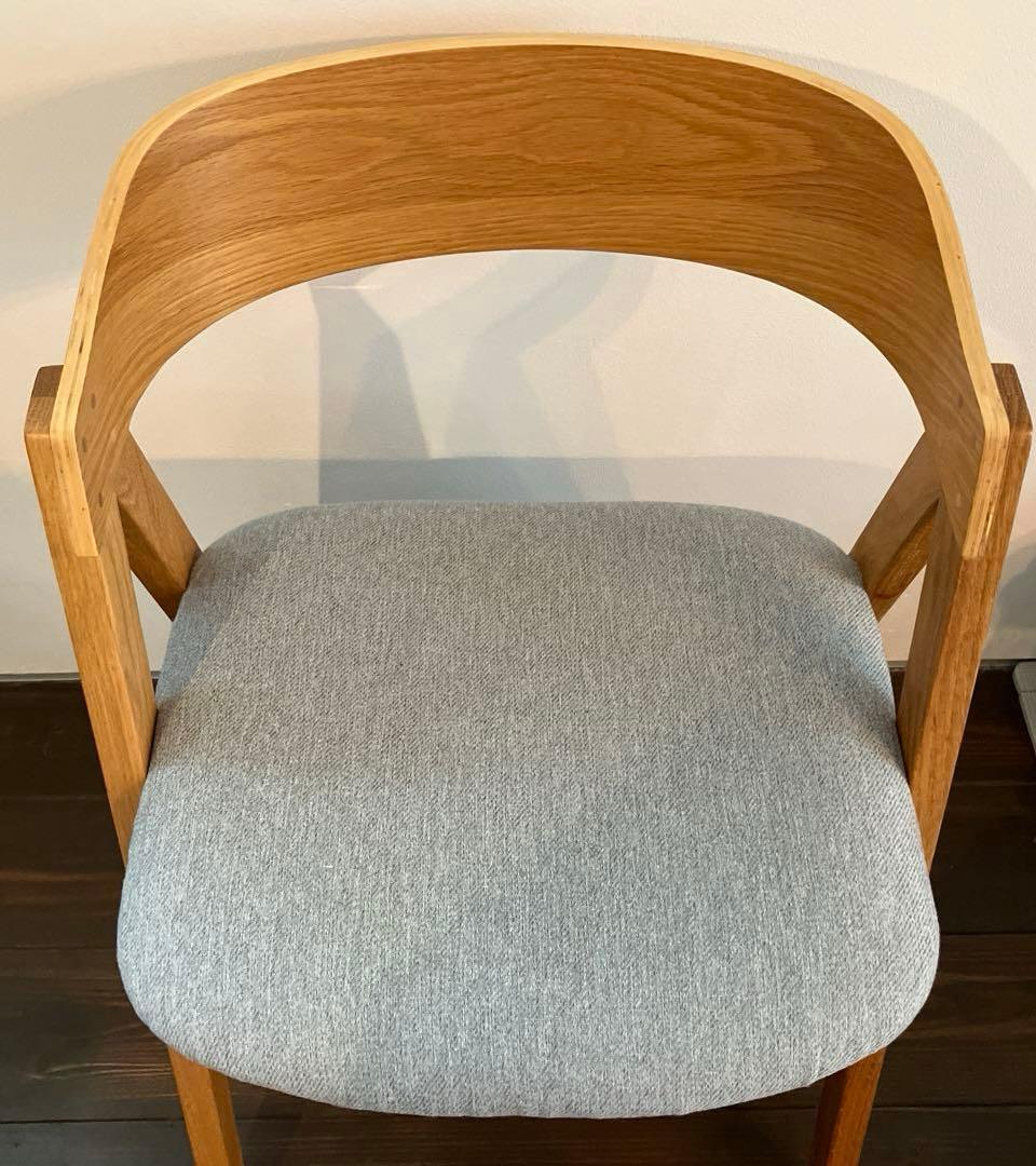unico ウニコ　ダイニングチェア 木製 グレー布張り②