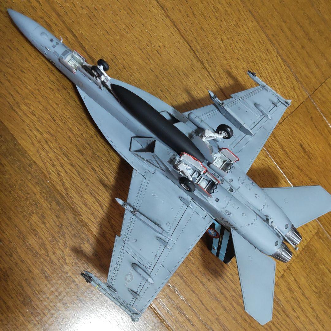 戦闘機プラモデル完成品1/72F−18 トップガン