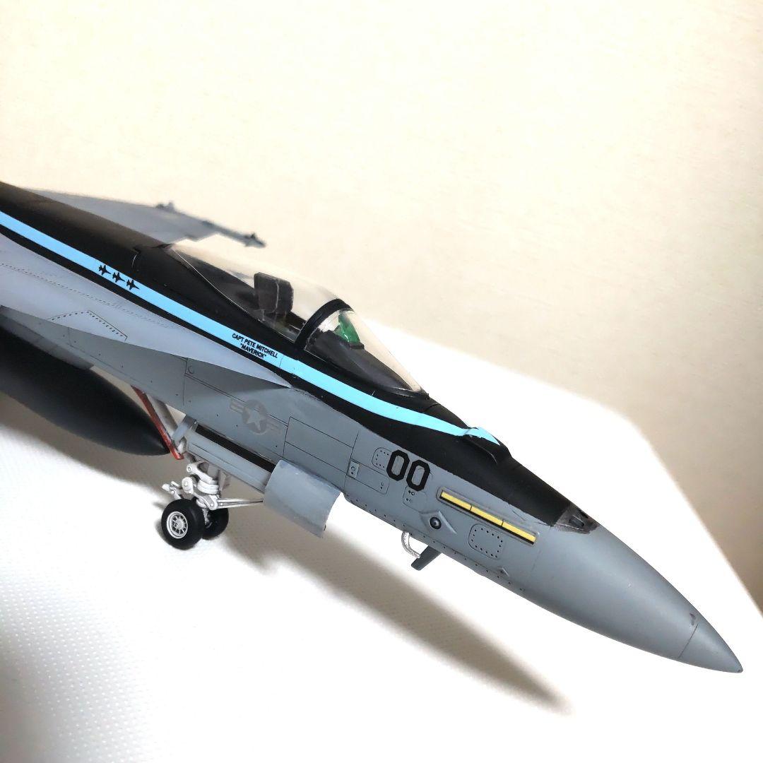 戦闘機プラモデル完成品1/72F−18 トップガン