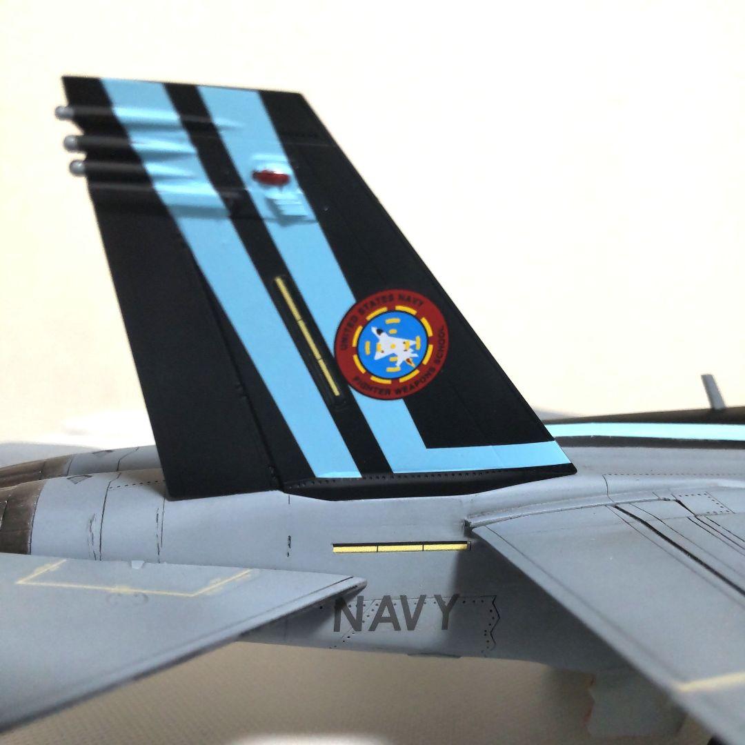 戦闘機プラモデル完成品1/72F−18 トップガン