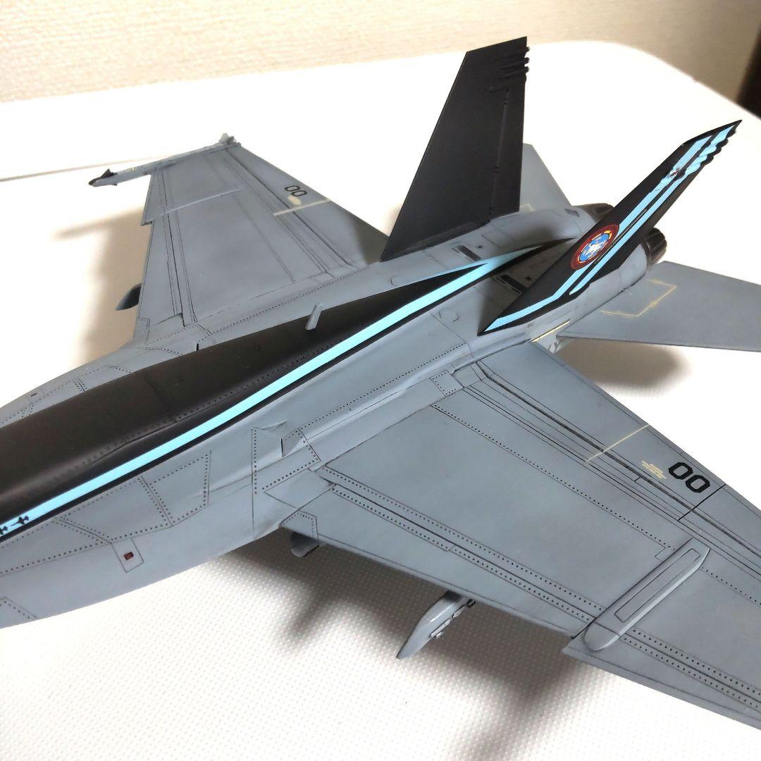 戦闘機プラモデル完成品1/72F−18 トップガン