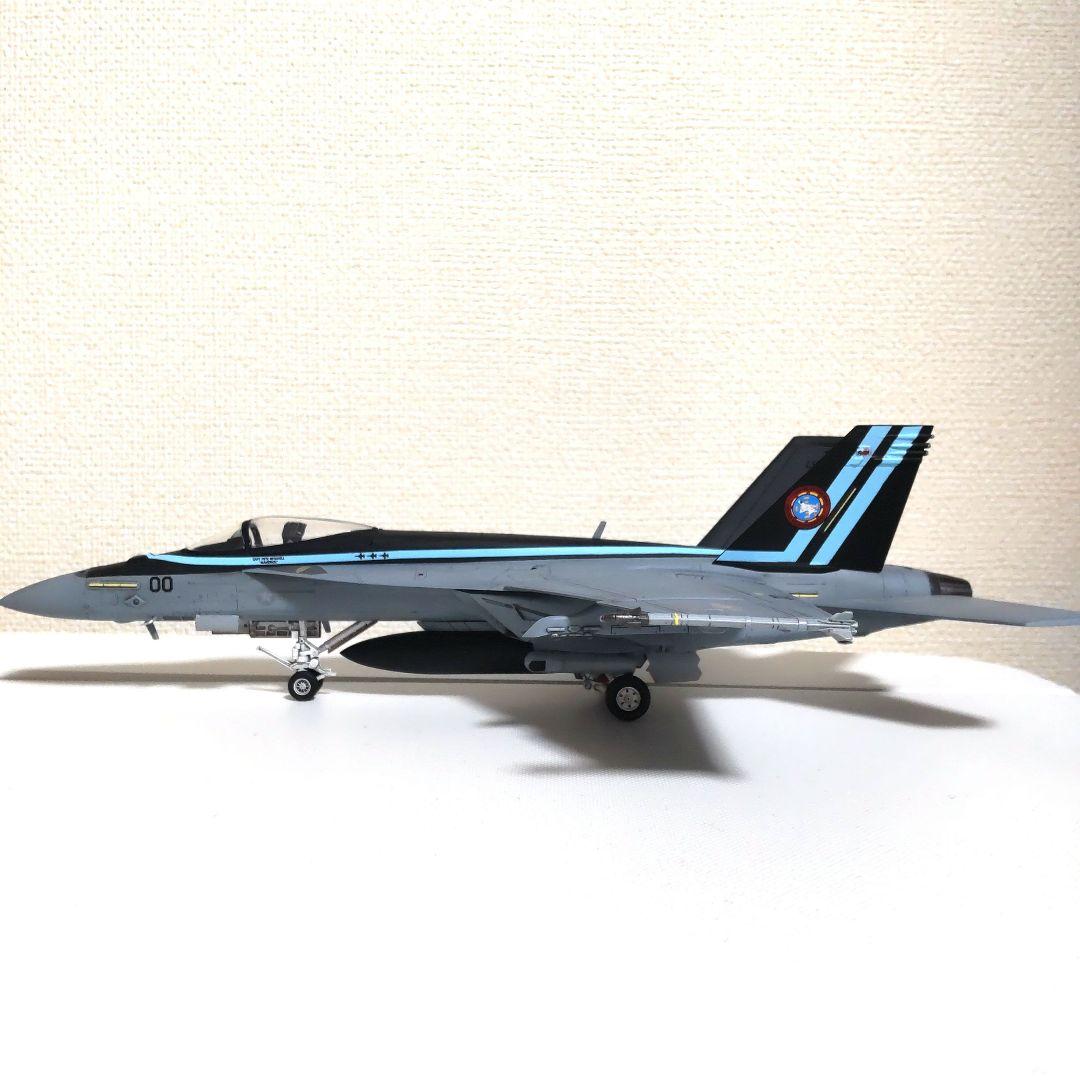 戦闘機プラモデル完成品1/72F−18 トップガン
