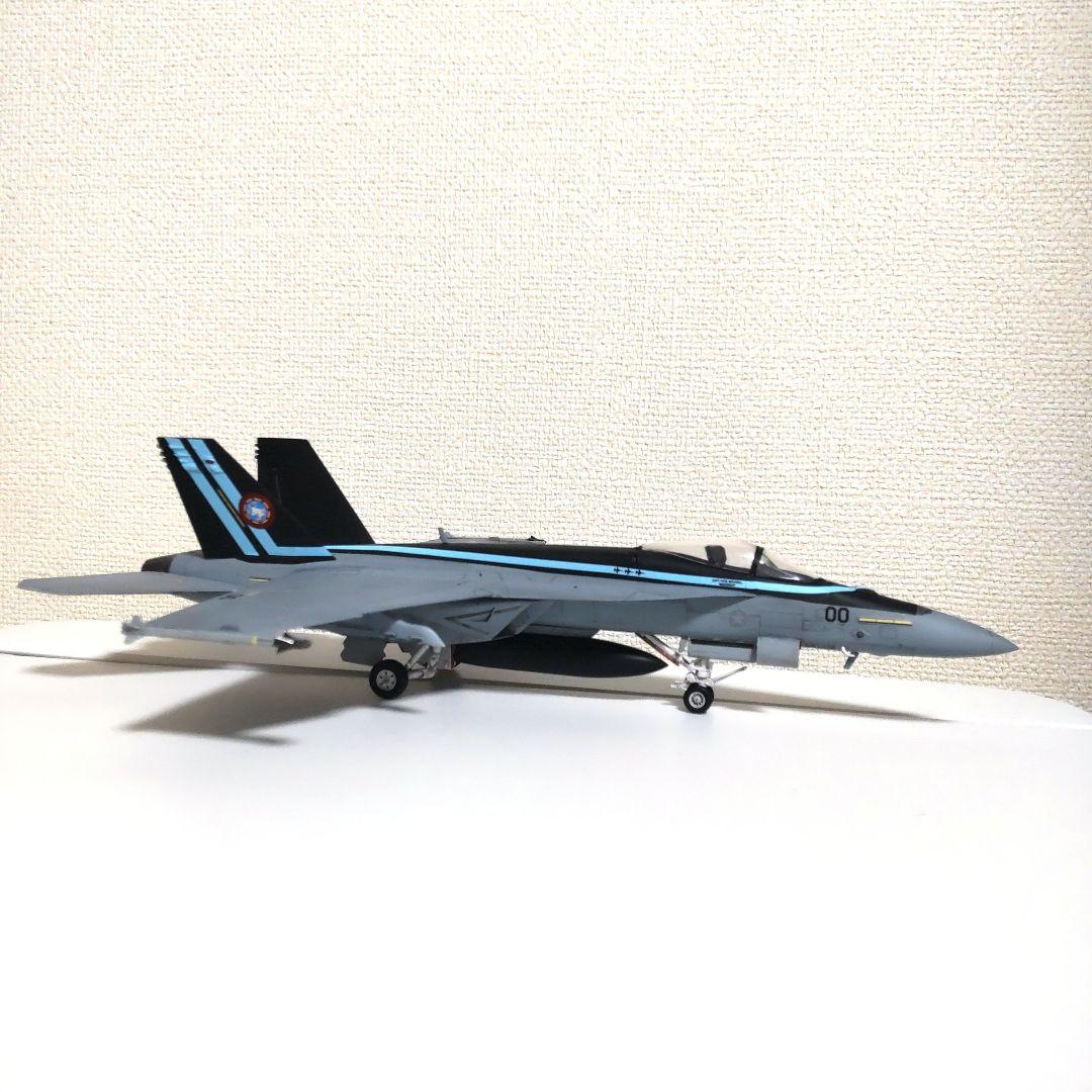 戦闘機プラモデル完成品1/72F−18 トップガン