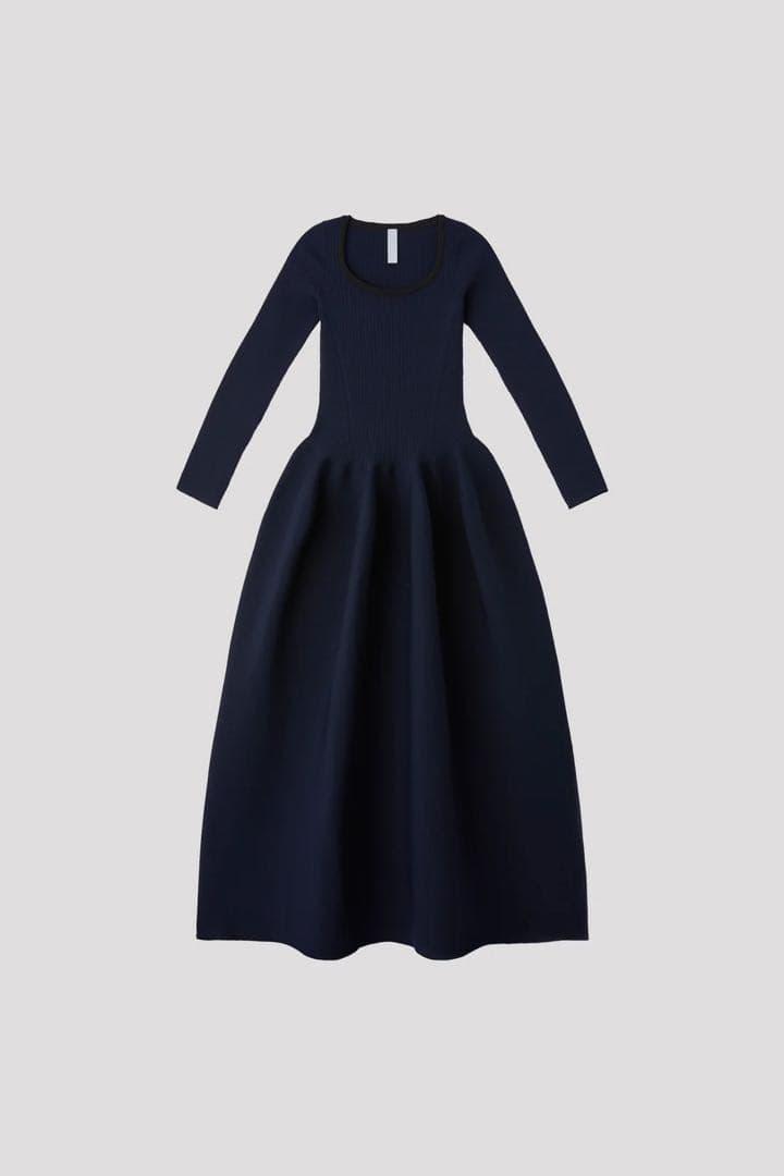 【オンラインストア完売品】CFCL ロングワンピース　ネイビー　サイズ1